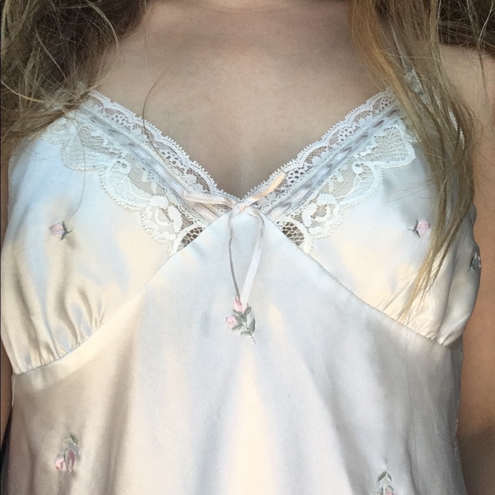 White floral lingerie slip